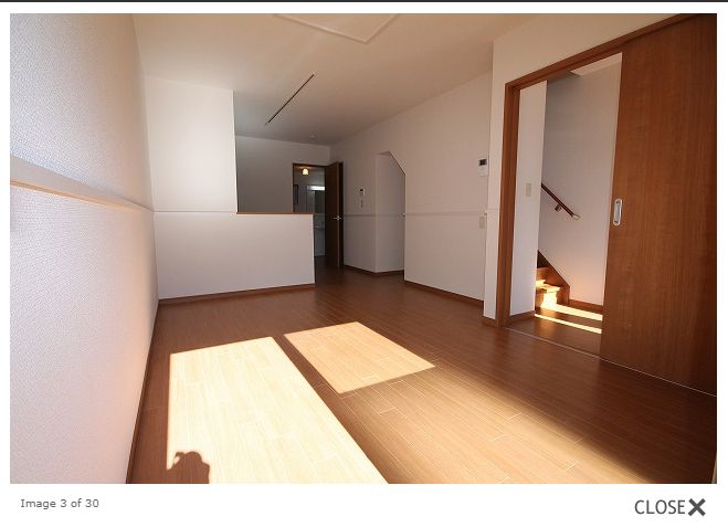 居室・リビング　約12帖のリビングで御座います