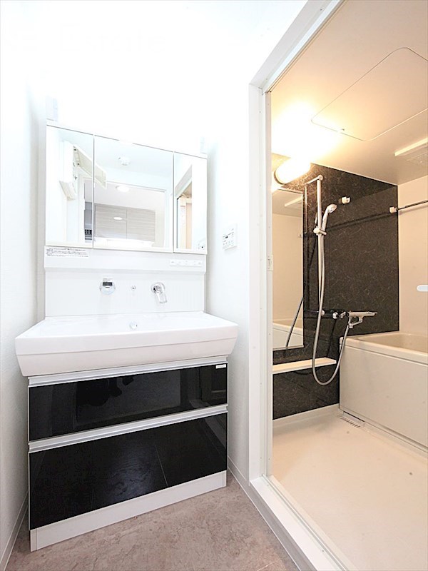 洗面設備　洗面所