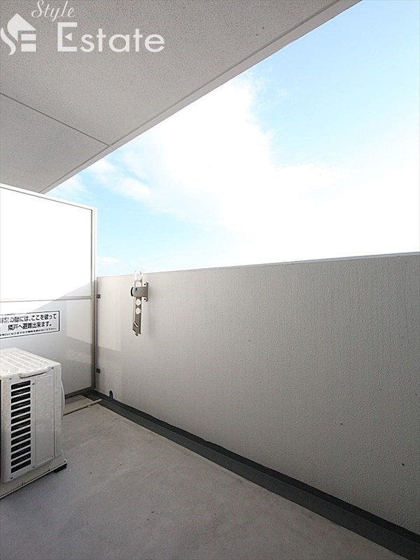 バルコニー　バルコニー