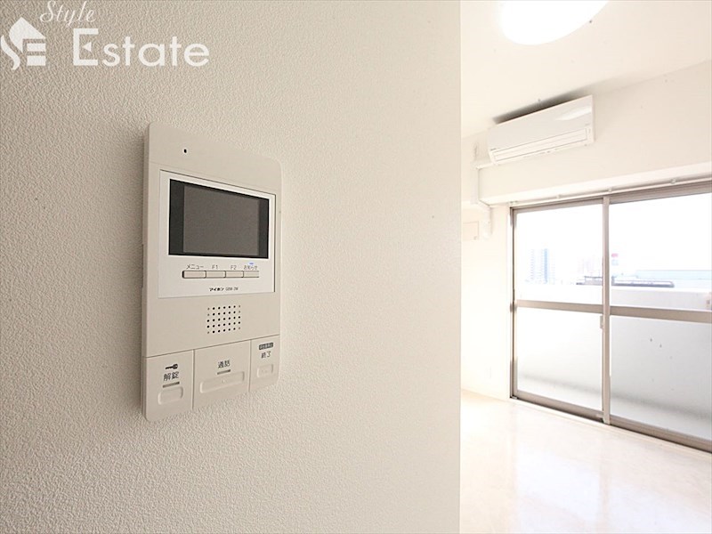 セキュリティ　モニター付きインターホン