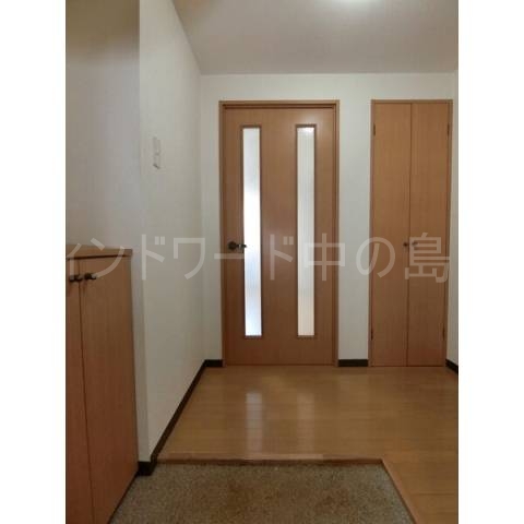 玄関　詳細は、ウィンドワード中の島店までご相談下さい。