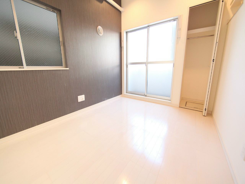 収納　クローゼット付（収納充実してます）モデルルームイメージ写真