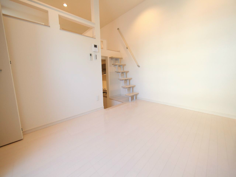 居室・リビング　洋室6帖　ロフト5.7帖（収納としても部屋としても使えます