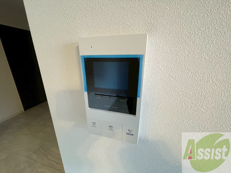 セキュリティ　ＴＶモニター付インターホンです。来客者の顔が見えるので安心！