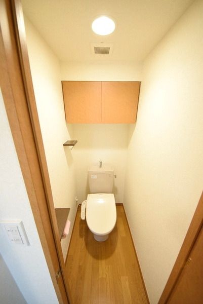 トイレ　★温水洗浄便座★