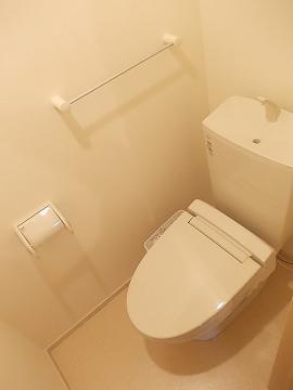 トイレ　シャワー付トイレ