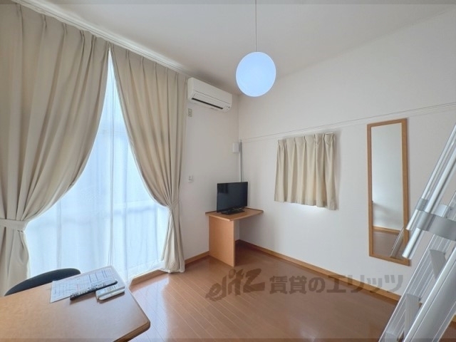 居室・リビング　洋室