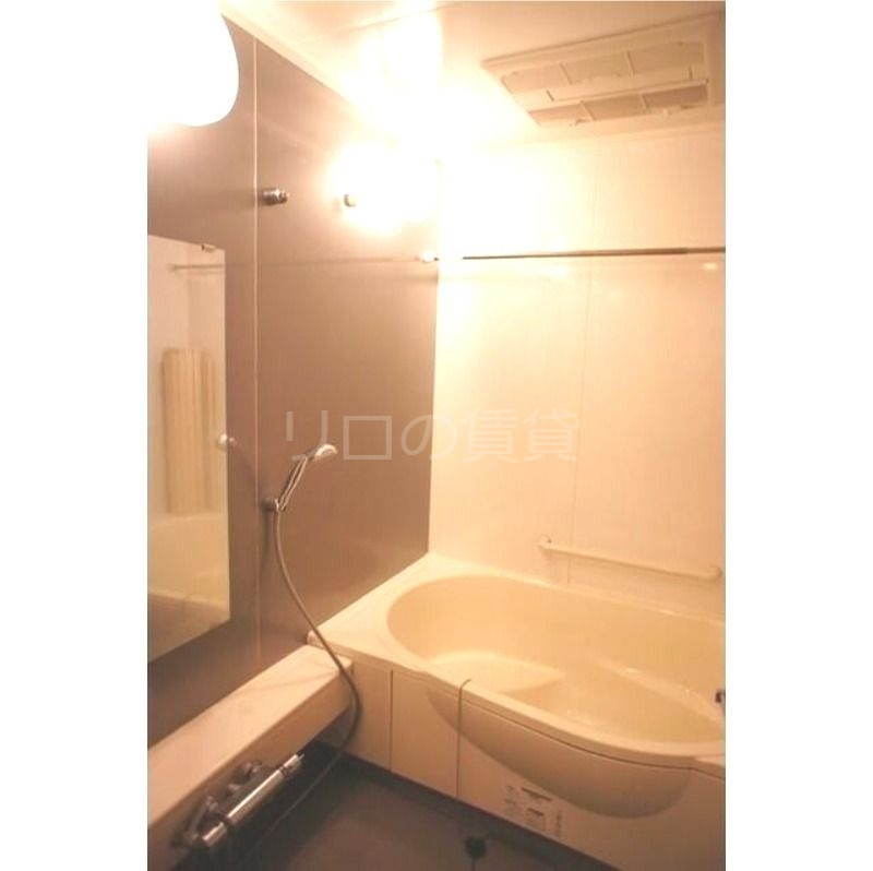 バス・シャワールーム　参考写真