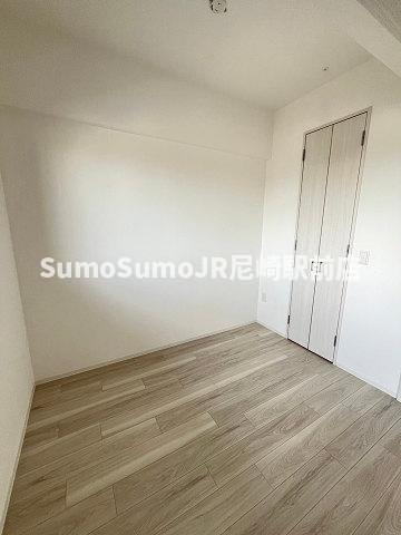 その他部屋・スペース　使い勝手のいい寝室です