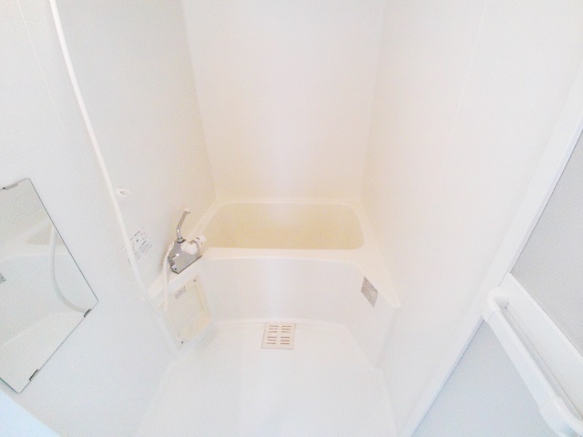 バス・シャワールーム　日々の疲れを癒す浴室です。