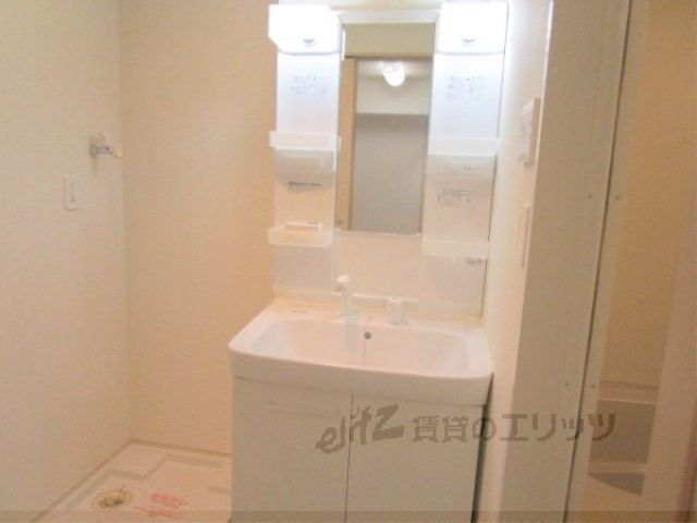 洗面設備　洗面所