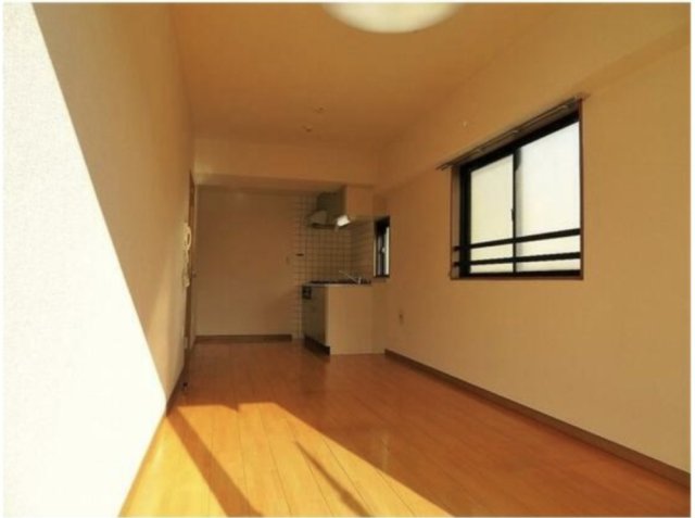 居室・リビング　別部屋参考写真