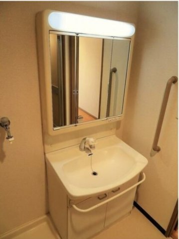 洗面設備　別部屋参考写真