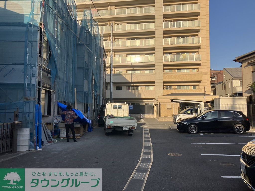 駐車場　駐車場