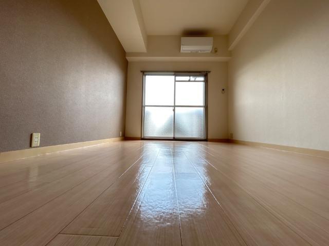 居室・リビング　リビング