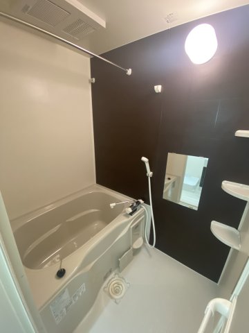 バス・シャワールーム　※同シリーズ参考画像