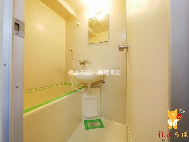 バス・シャワールーム　「見た目じゃなく、心に“しっくりくる”を大切に。」