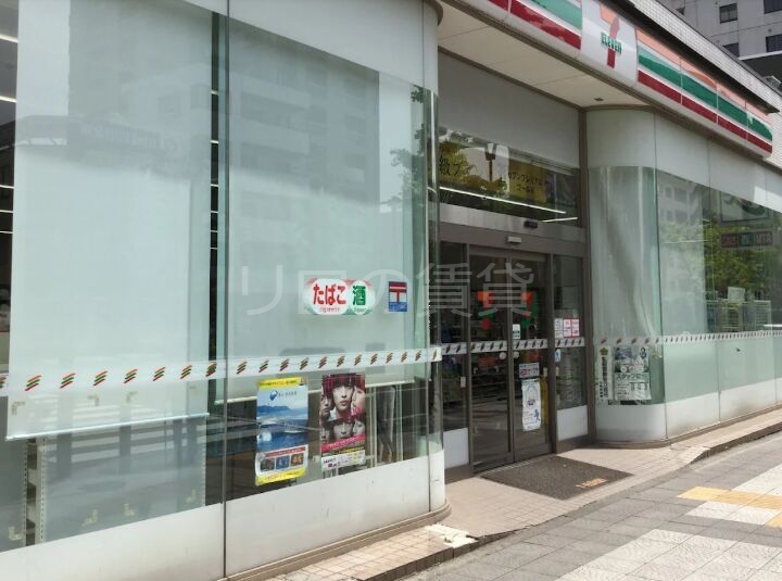 コンビニ　セブンイレブン川崎さつき橋店（コンビニ）まで195m