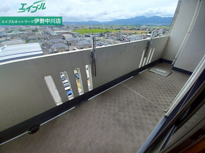 バルコニー　同型参考写真