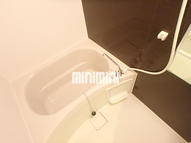 バス・シャワールーム　一日の疲れゆっくり癒せそうですね。