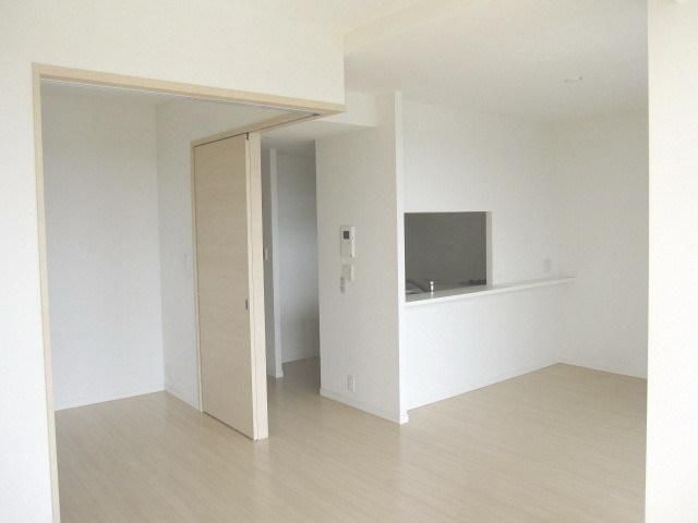 その他部屋・スペース　★お洒落なカウンターキッチンのある２ＬＤＫです★