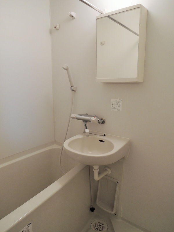 バス・シャワールーム　バス