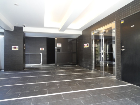 エントランス　エントランス