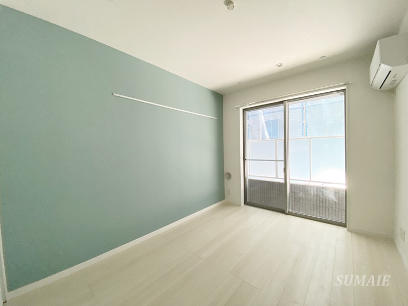 居室・リビング　6帖洋室☆