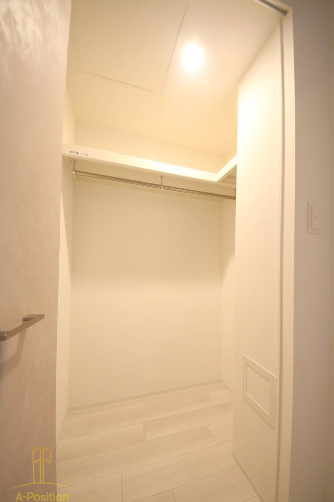 収納　エスリードレジデンス大阪福島シティクロス