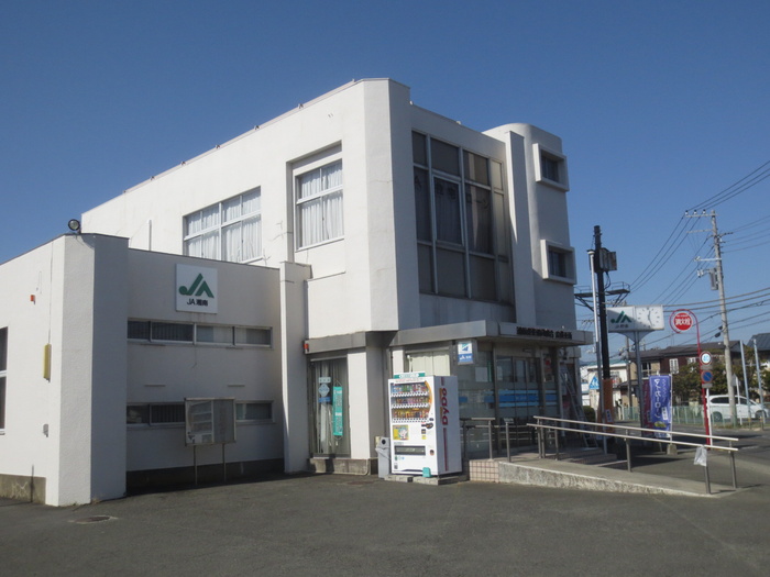 銀行　JA湘南（銀行）まで675m