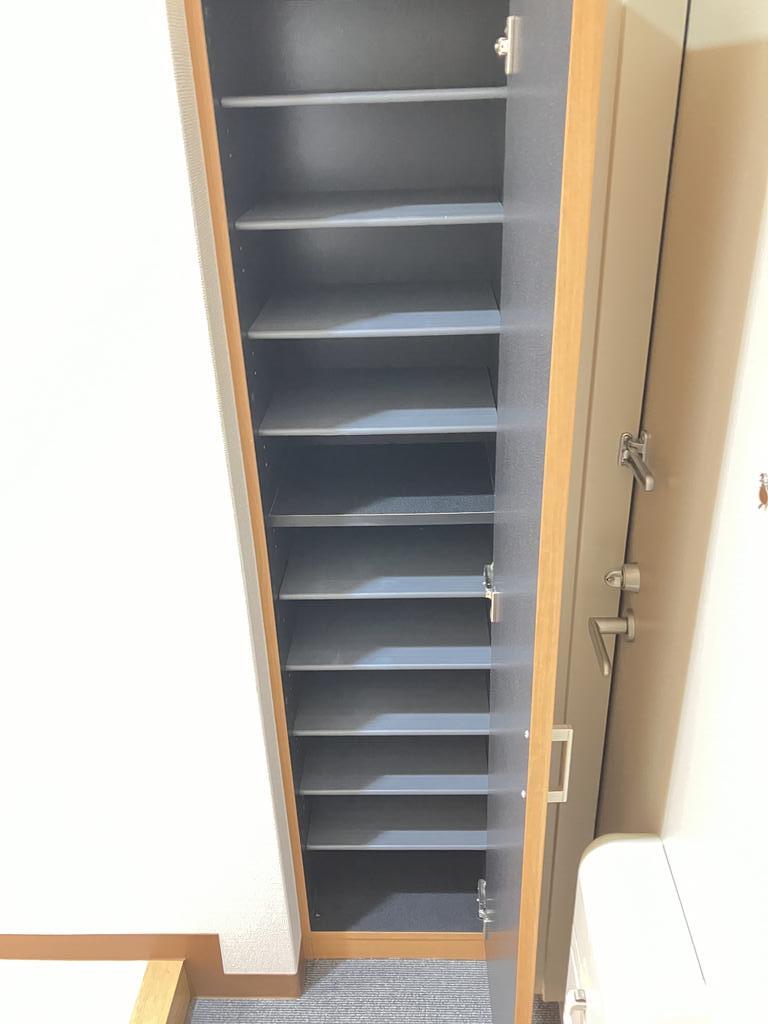 プラザ親方町の内装写真