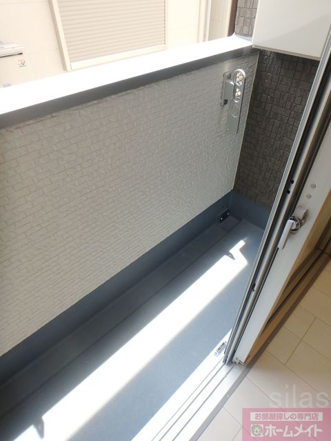 バルコニー　同メーカ施工例。