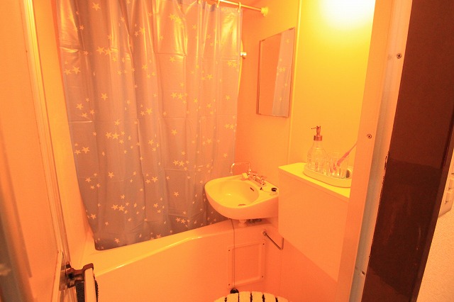 バス・シャワールーム　モデルルームの為、備品は付きません。