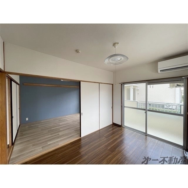 建物外観　洋室イメージ