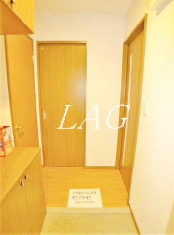 玄関　玄関です。