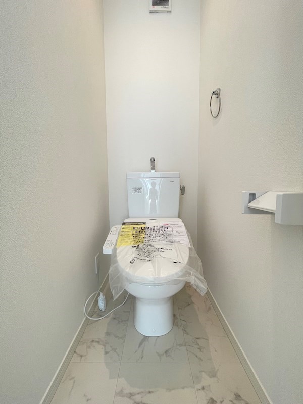 トイレ　コンパクトで使いやすいトイレです