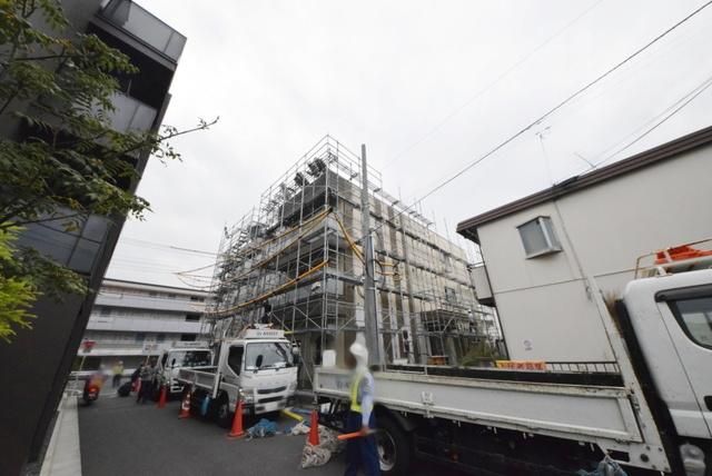 エントランス　★がんばって建設中♪★