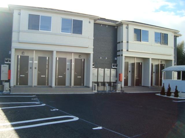 建物外観　外観写真（昼）