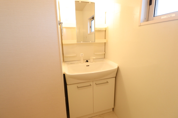 洗面設備　洗髪洗面化粧台