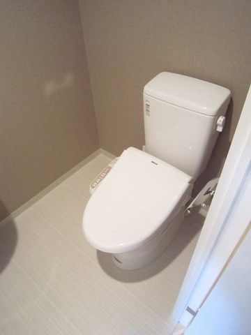 トイレ　ウォシュレット付きトイレ