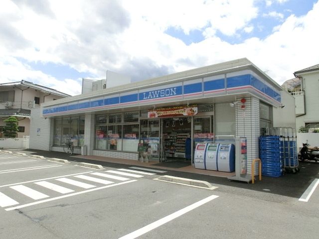 コンビニ　ローソン流山向小金二丁目店（コンビニ）まで439m