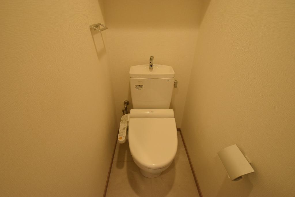 トイレ　シャワー付トイレ