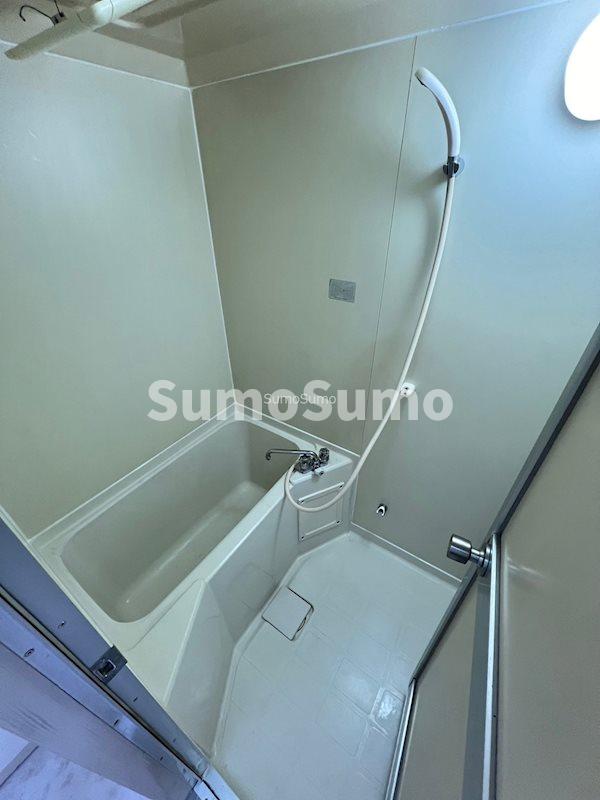 バス・シャワールーム　お風呂です