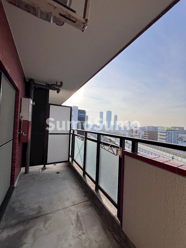 バルコニー　バルコニーがあります