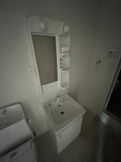 洗面設備　※別部屋の写真です