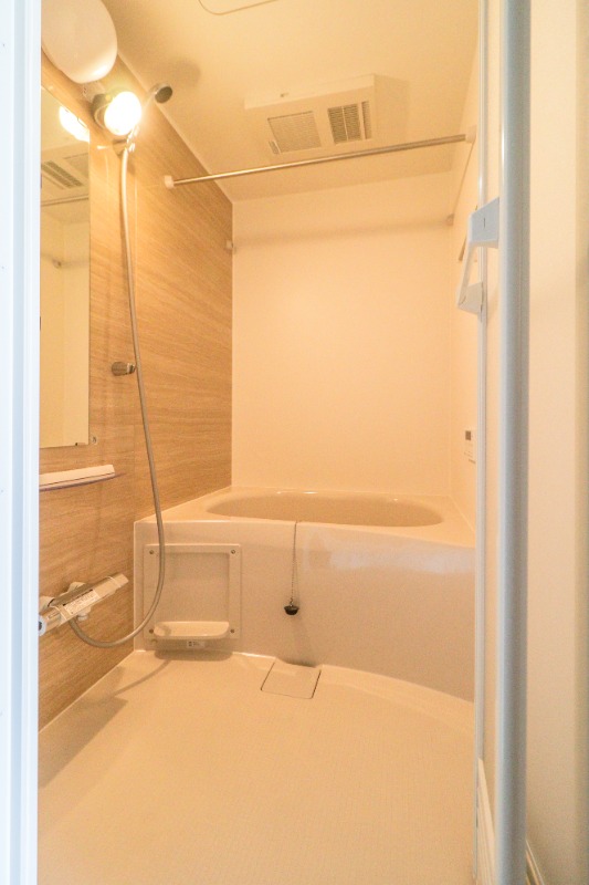 バス・シャワールーム　図面と現状に相違がある場合には現状を優先