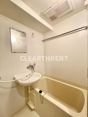 バス・シャワールーム　バス