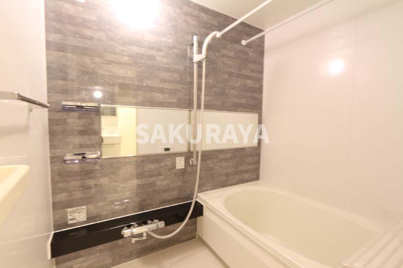 バス・シャワールーム　現況と異なる場合がございます。