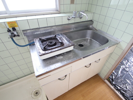 キッチン　※別室の写真を使用しております※