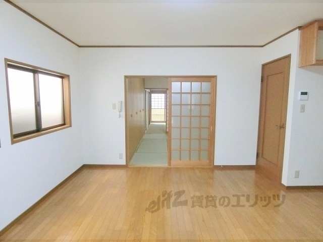 居室・リビング　洋室